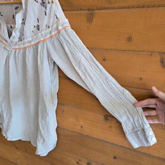 Free People Blouse Floral Hearts and Colors Chiffon Cottagecore Top Small Boho - Picture 5 of 5
